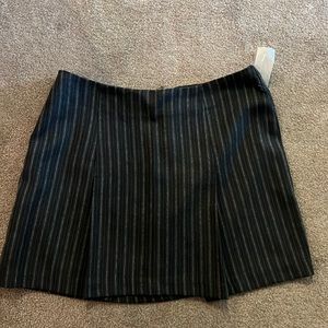 Dark grey with black / light grey striped mini skirt